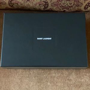 Saint Laurent Box 13 x 9 AUTHENTIC